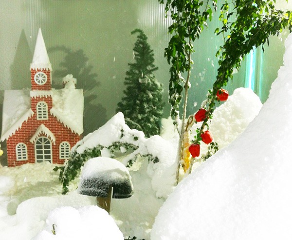 飄雪世界解決方案（àn）
